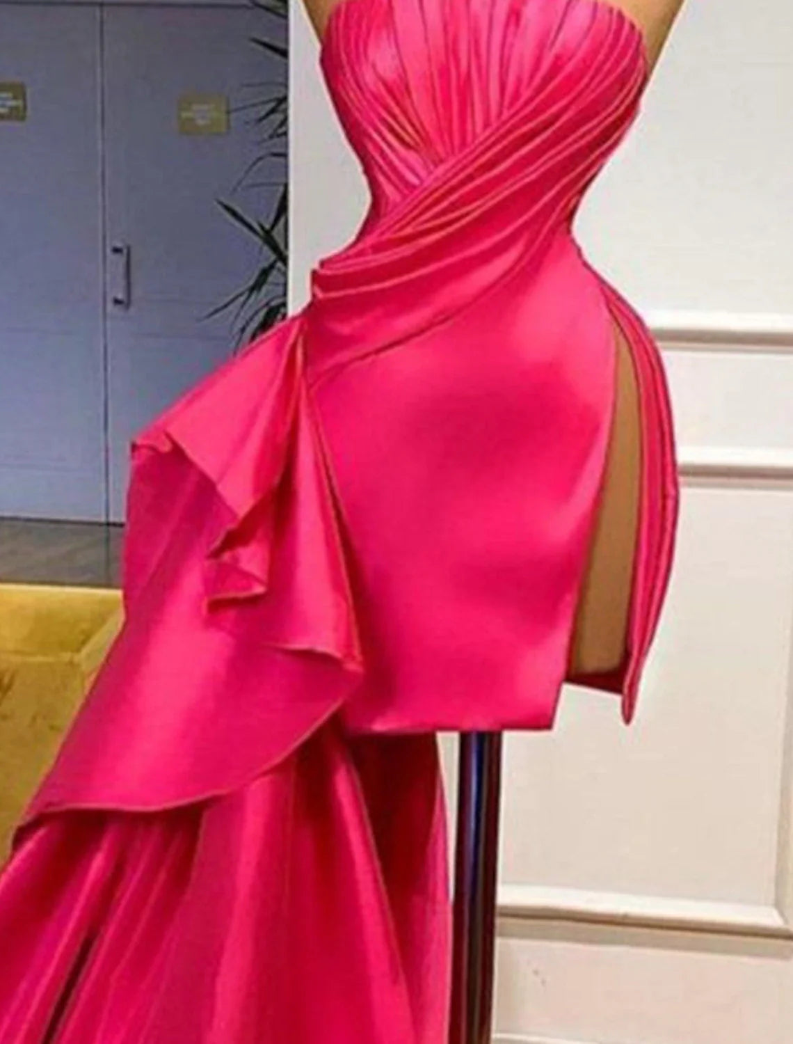 Sheath / Column Cocktail Dresses Sexy Dress Summer Short / Mini Sleeveless Strapless Barbiecore Satin with Ruched